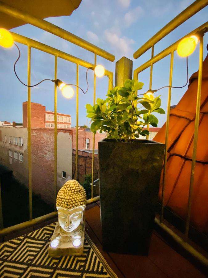 Home Cinema - Balcony - Wi-Fi & Streams Магдебург Екстериор снимка